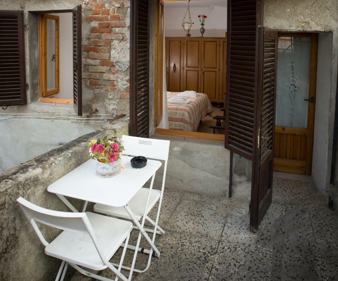 Cheap Apartment In The Old Village Colle Val D'Elsa Exterior photo